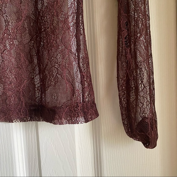 Forever 21 - Lace Long Sleeve Top - Picture 6 of 8